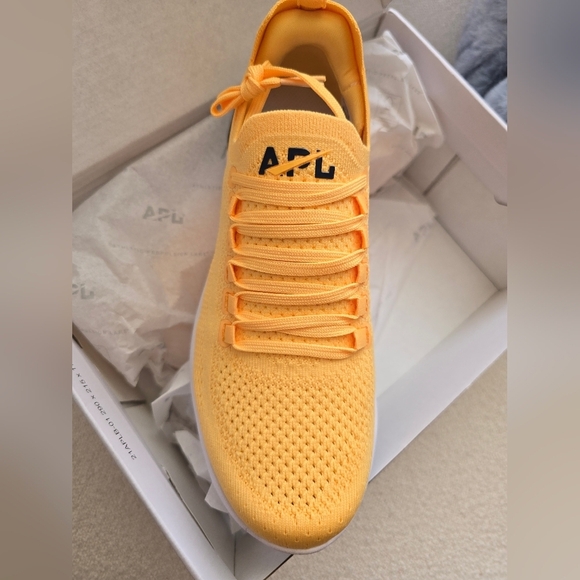 NIB!! APL, Women's TechLoom Breeze, Marigold/Midnight/White, Size 7.5 -MSRP $245 - Picture 6 of 7